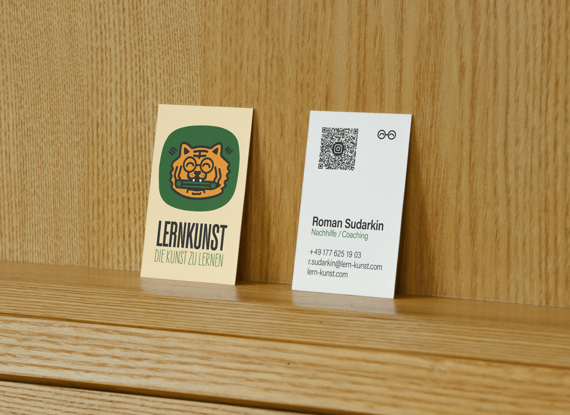 SN_Mockup-EoM-Business_Card-neu